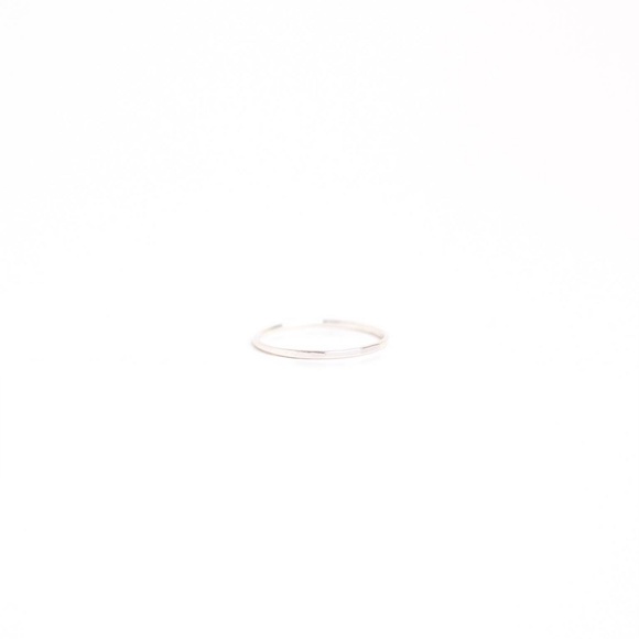 Silver Stackable Ring/Toe Ring - Picture 3 of 3